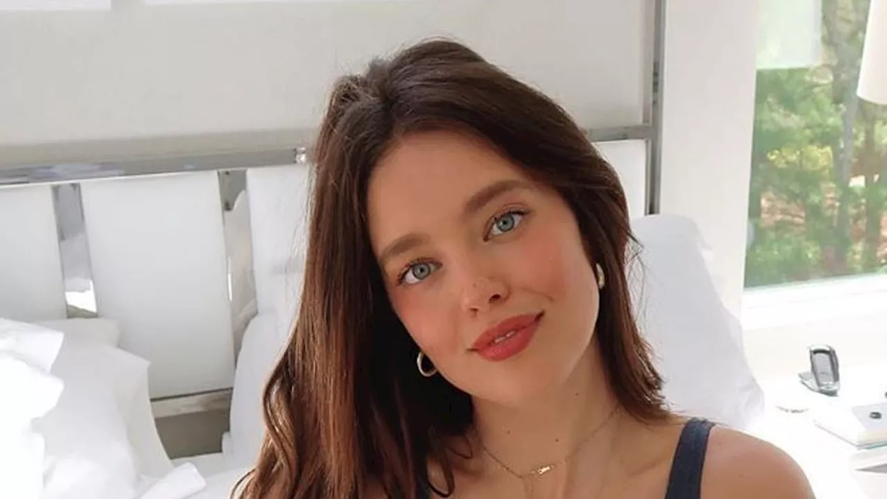 Victoria's Secret model Emily DiDonato continues to shows off postpartum weight loss