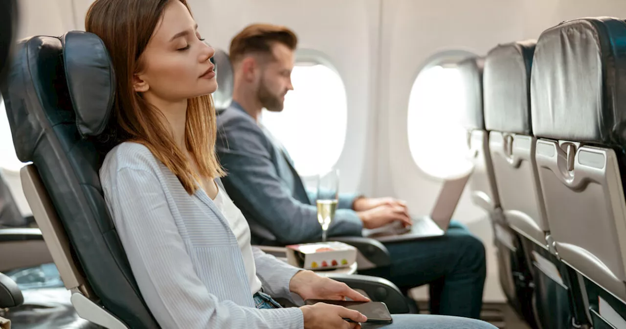 Dormire in aereo: i consigli