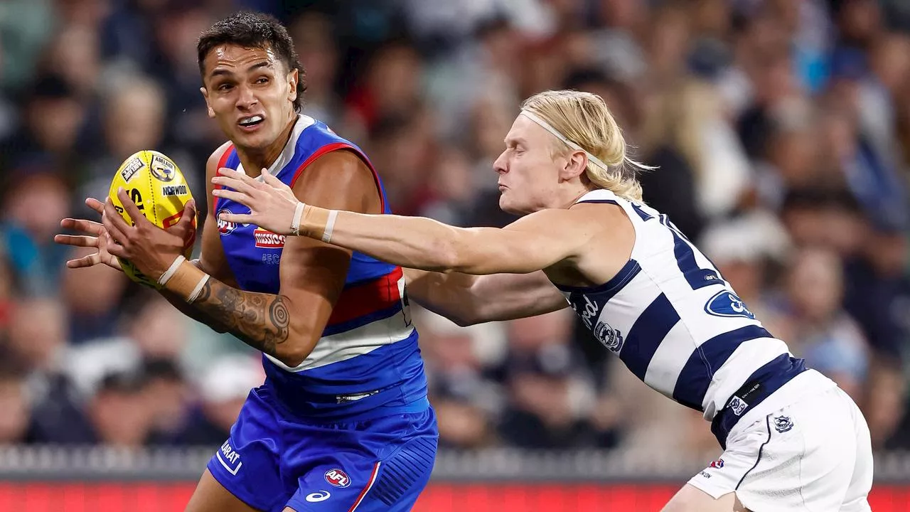 LIVE AFL: Dogs get the early jump as Geelong slump to unwanted first under Chris Scott