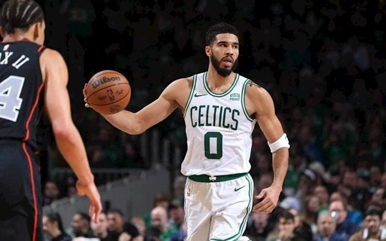 Saiba o motivo de Jayson Tatum chamar Michael Jordan de ‘tio’