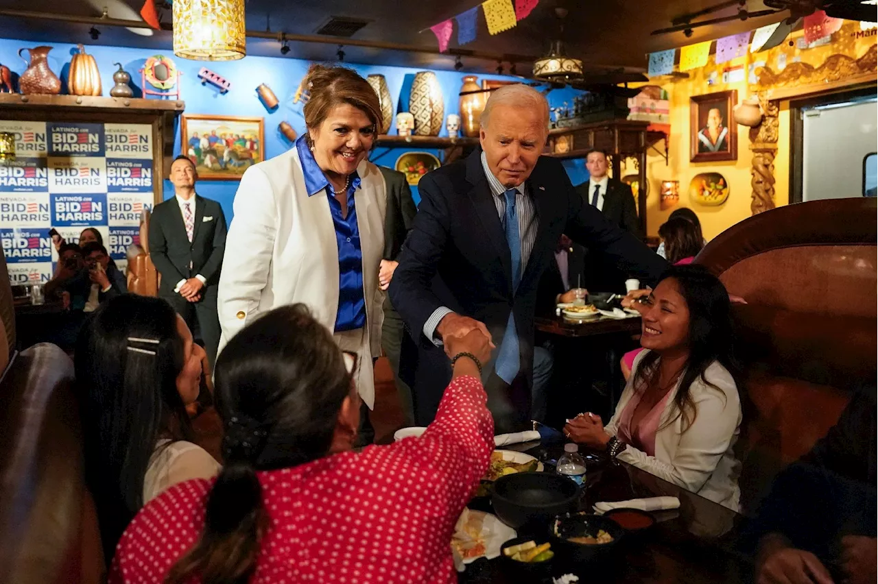 Les démocrates à la conquête des latinos indécis pour conserver la Maison Blanche