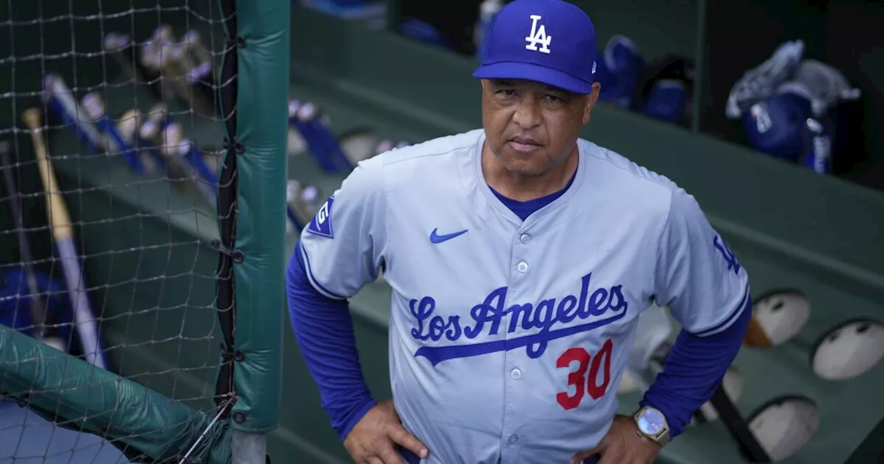 Letters to Sports: Dodgers' problems start with manager Dave Roberts