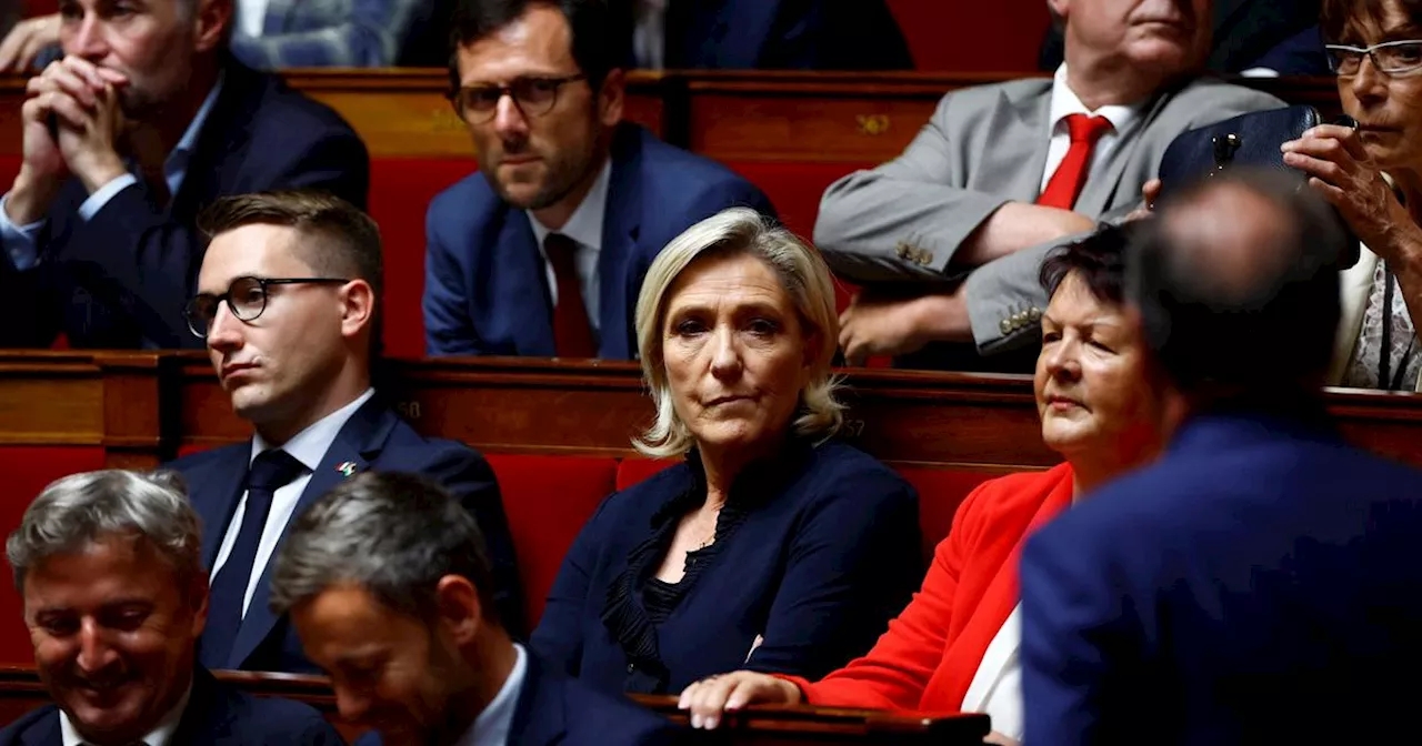 L'Assemblée nationale est devenue «une zone de non-droit», fustige Marine Le Pen