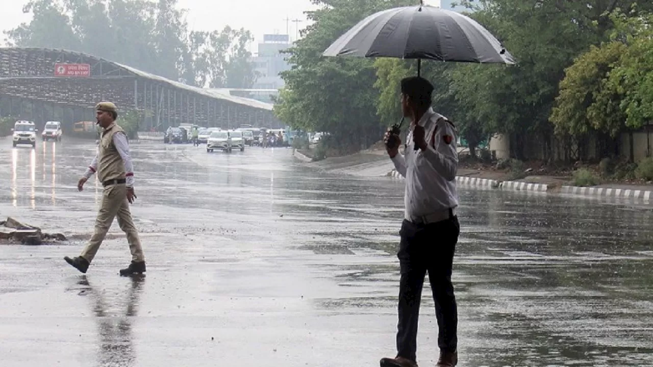 Rain Alert: दिल्ली-एनसीआर समेत इन राज्यों में आज झमाझम बारिश होने की संभावना, जानें कहां कैसा रहेगा मौसम