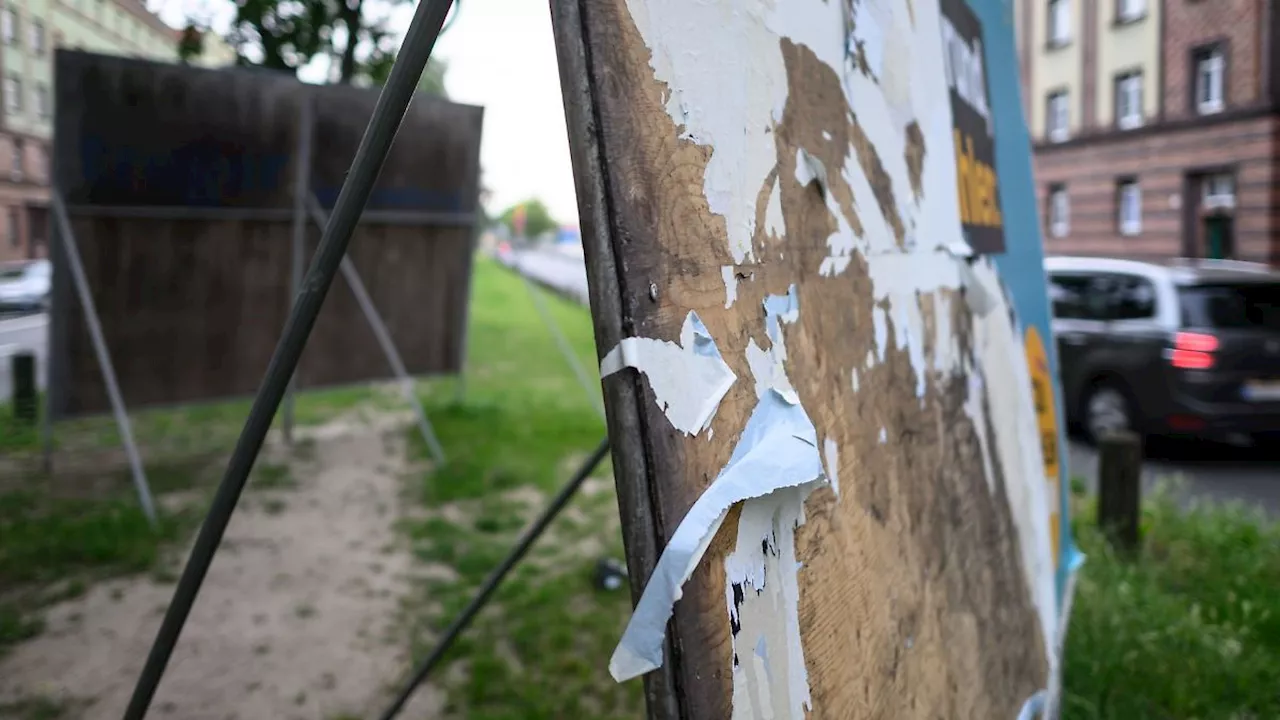 Sachsen: Wahlplakate beschädigt und Plakatierer bedroht