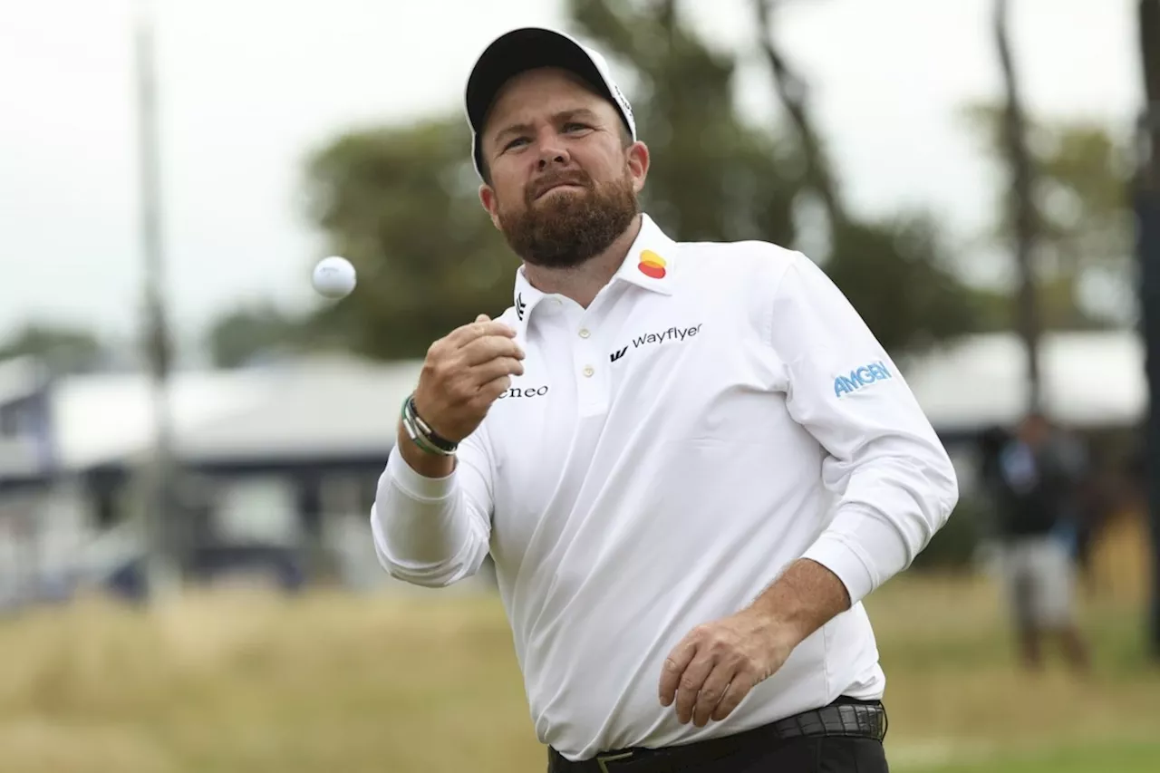 Shane Lowry keeps calm and carries British Open lead at Troon