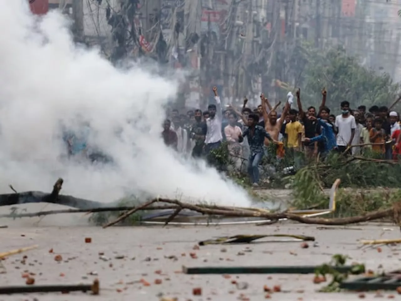 Bangladesh To Impose Curfew: Death Toll Rises To 105, State To Deploy Army As Protests Widen