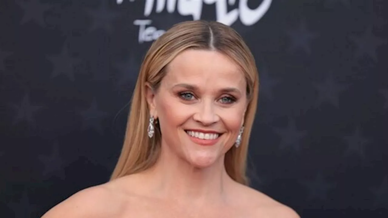 Reese Witherspoon blij dat ze met 'legende' Bob Newhart mocht werken