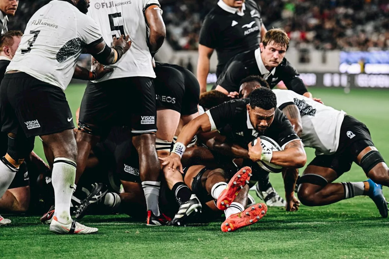 Free-flowing All Blacks floor Fiji