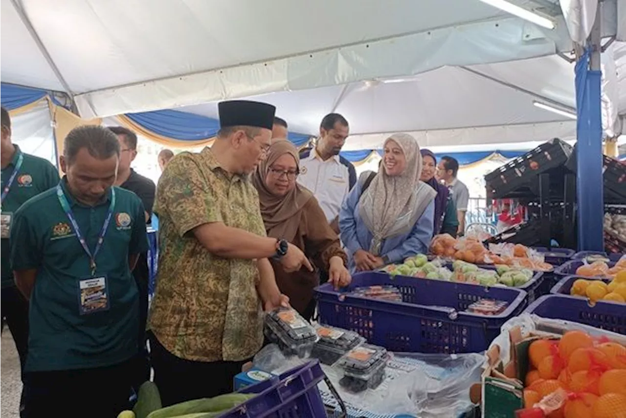 Over RM19mil worth of goods seized in Johor for various offences this year