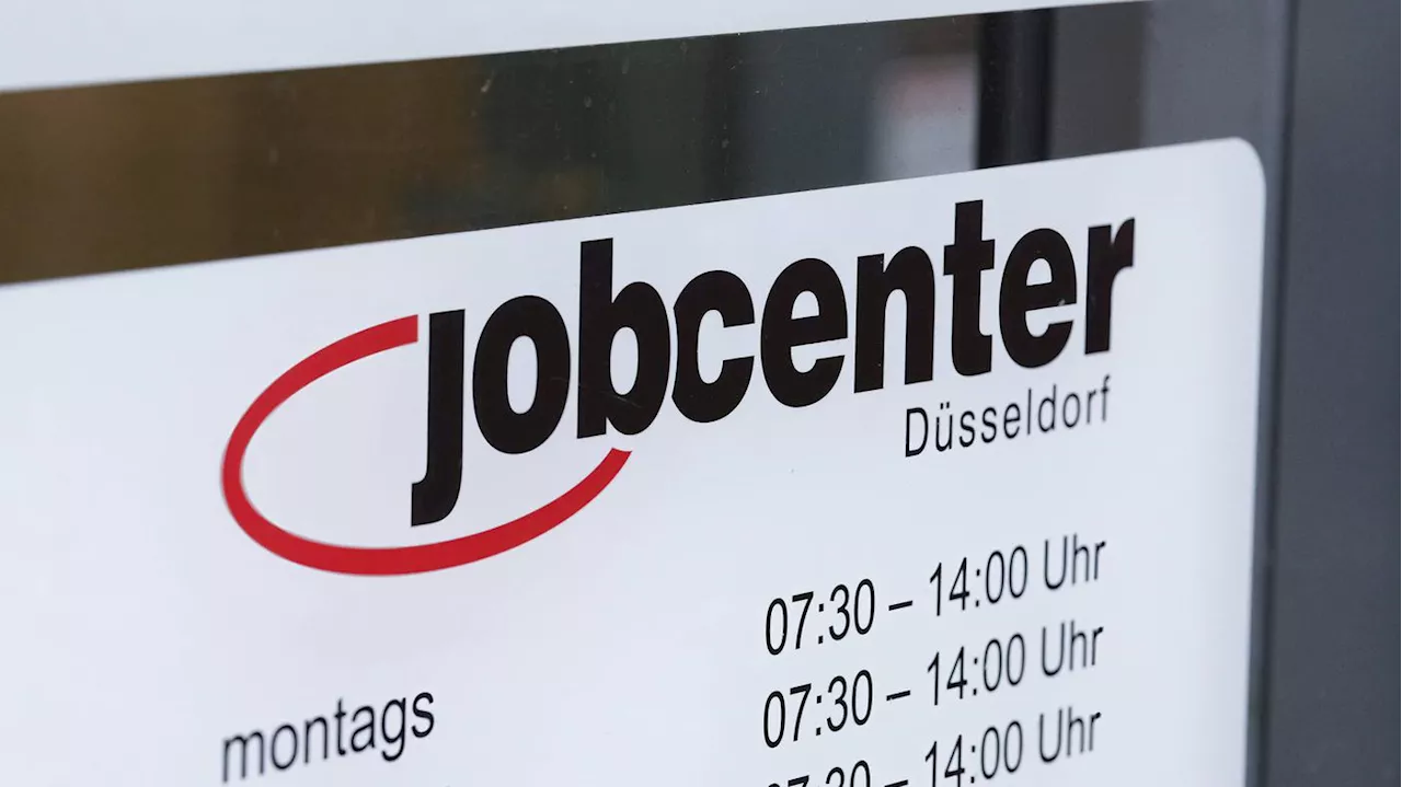 „Jobcenter gelähmt von Bürokratie“: Ex-Chefs der Bundesagentur für Arbeit kritisieren Bürgergeld scharf