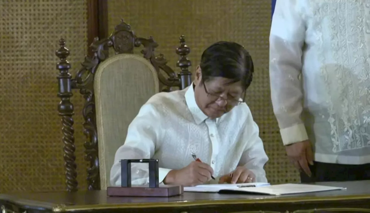 Marcos signs new procurement, anti-scam laws