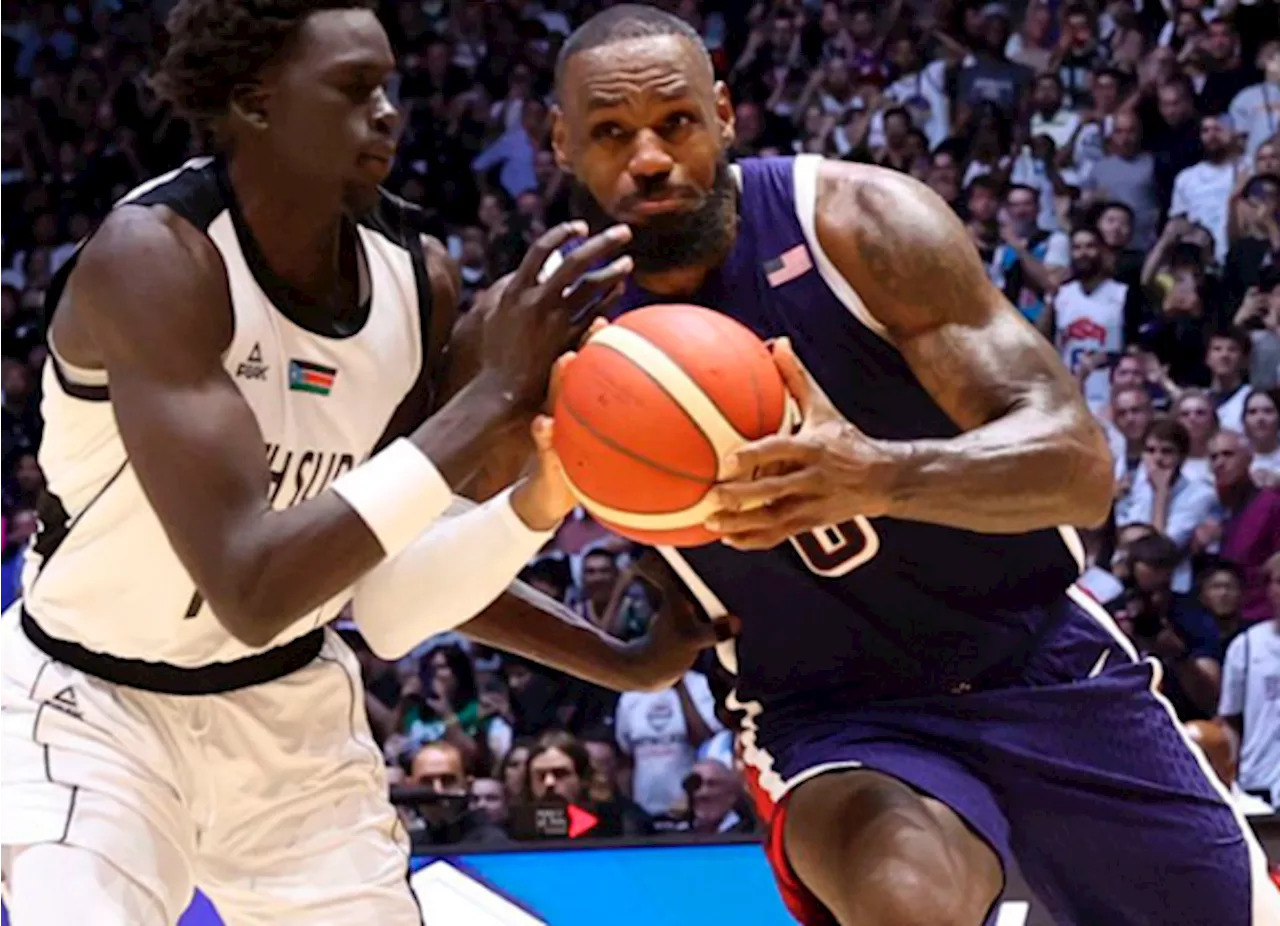 LeBron James salva a Estados Unidos previo a París 2024