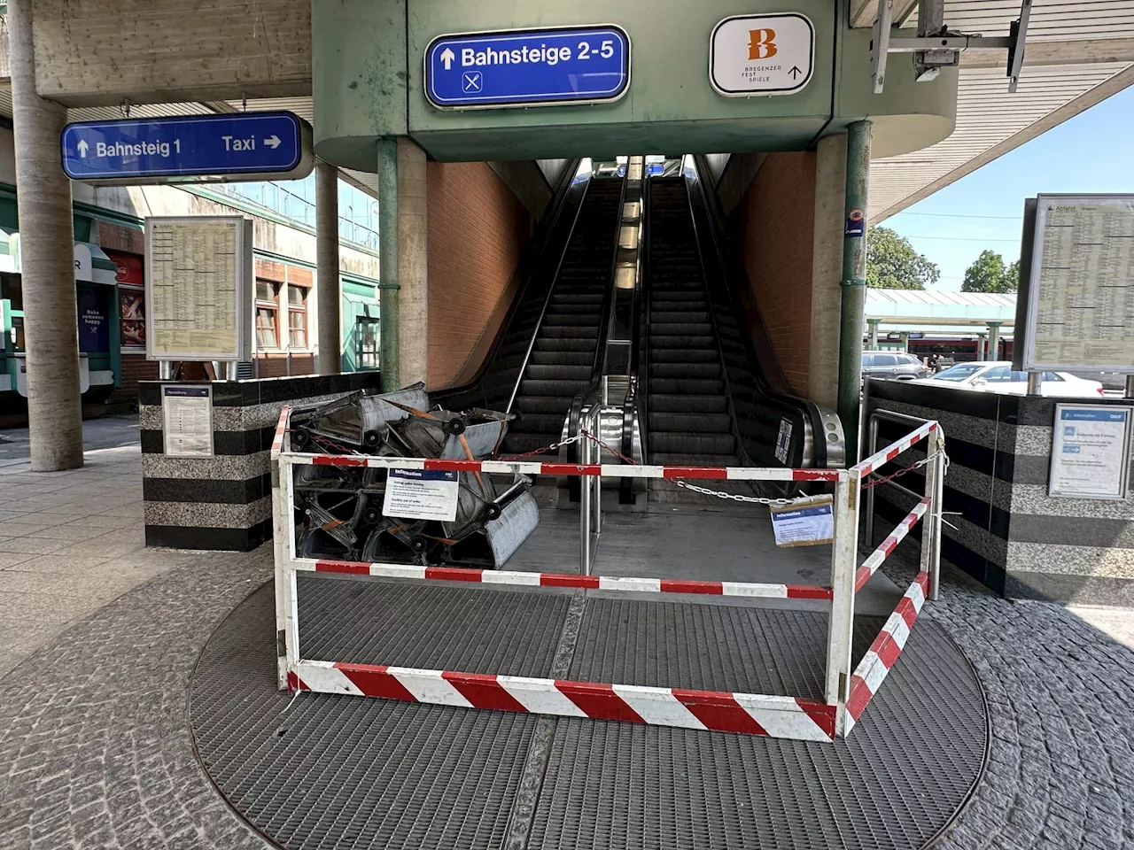 Rolltreppe steht schon wieder: Bregenzer Bahnhof im 'tourismusfreundlichen Modus'