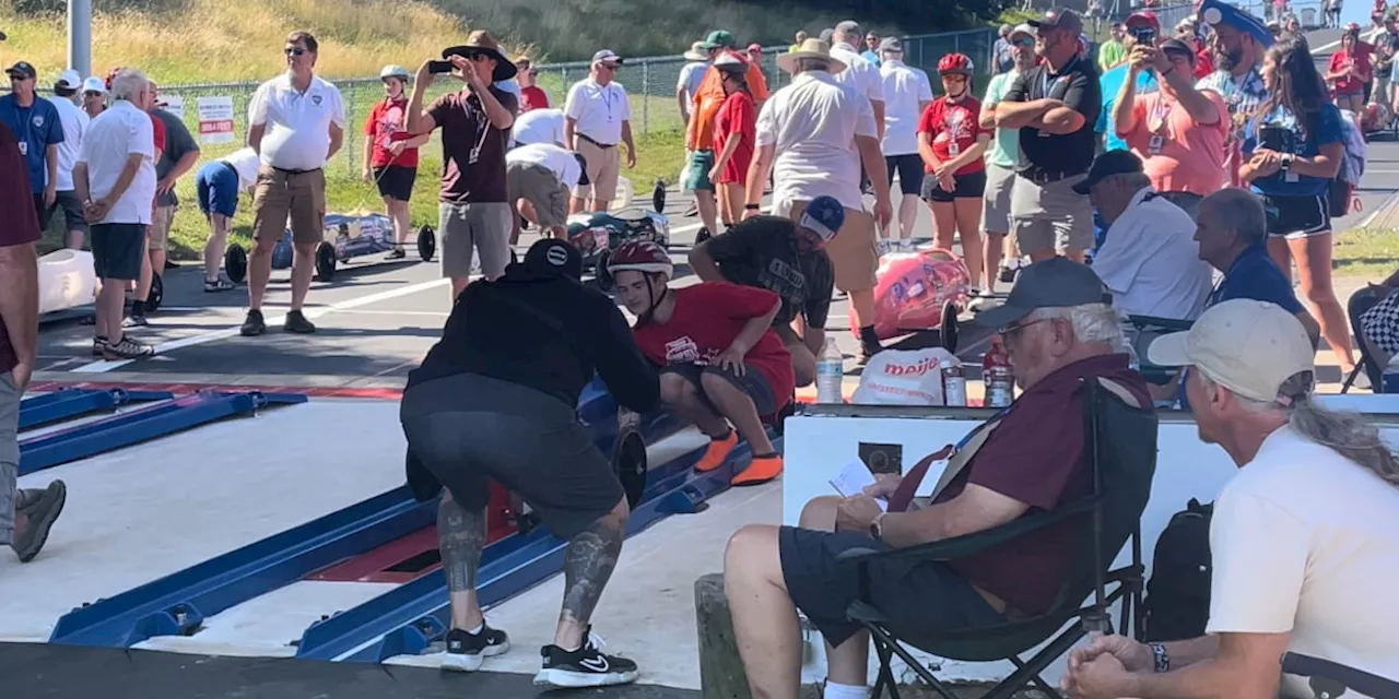 Family who lost everything in fire competes in Soap Box Derby Championship