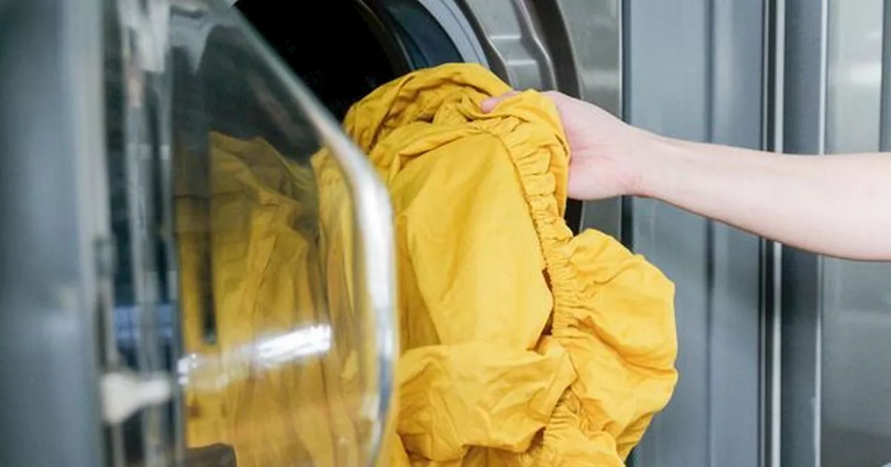 Expert shares how often you should wash your bedsheets in heatwave