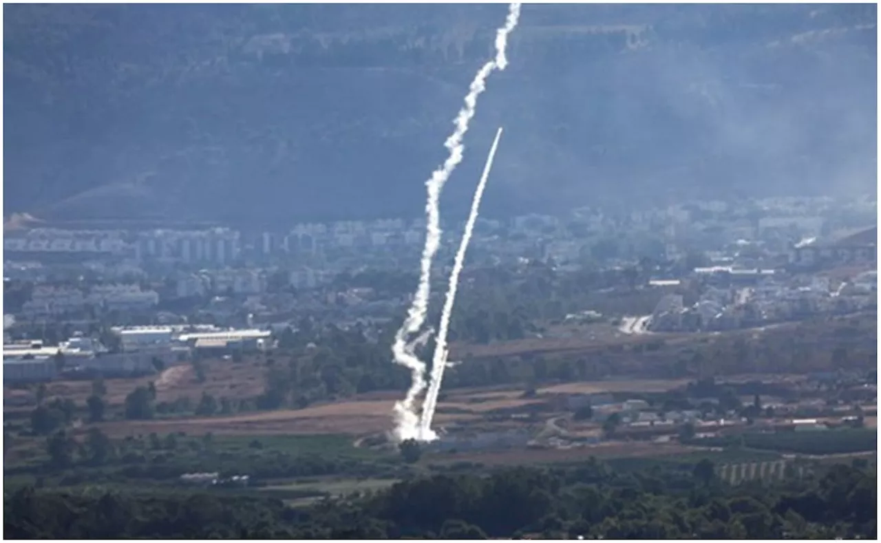 Hezbolá dispara cohetes tras bombardeos israelíes contra depósitos de armas