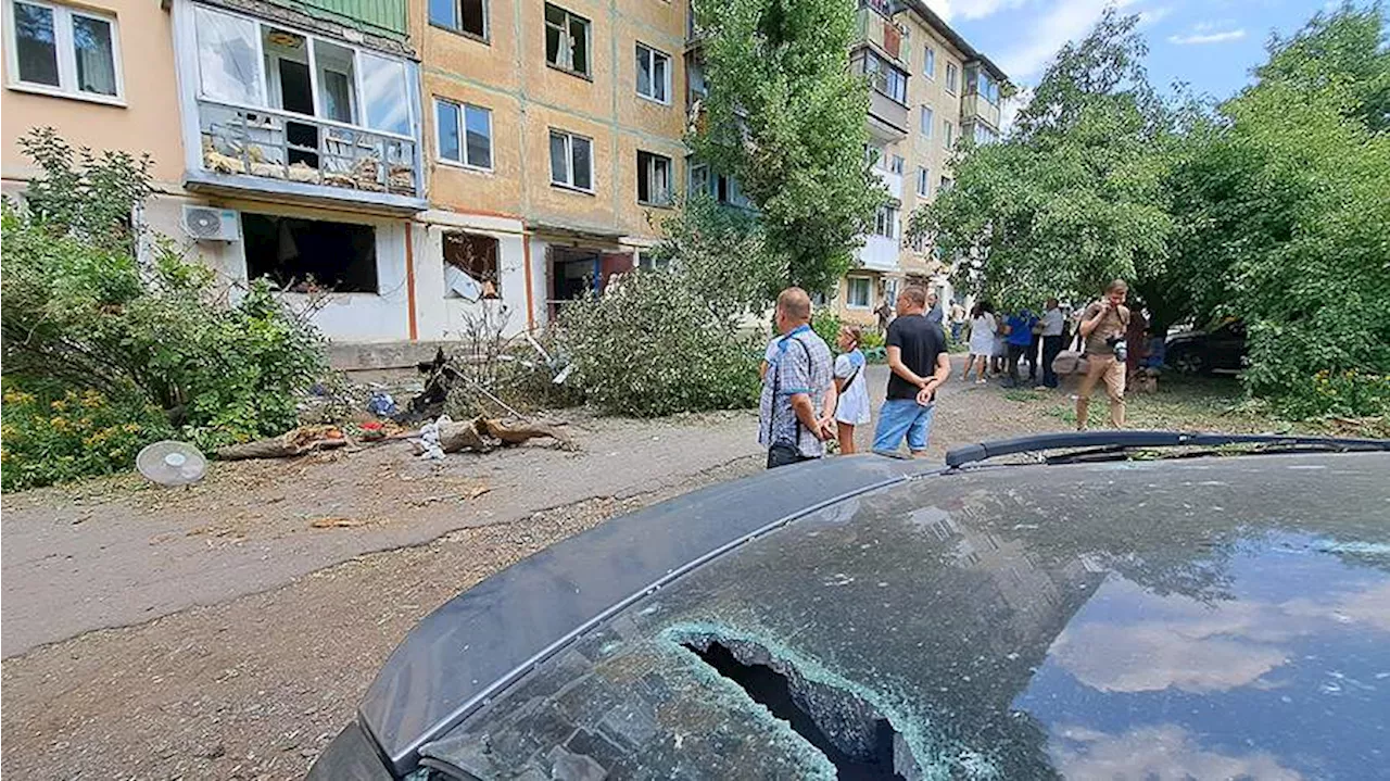 Три человека пострадали при взрыве в жилом доме в Макеевке