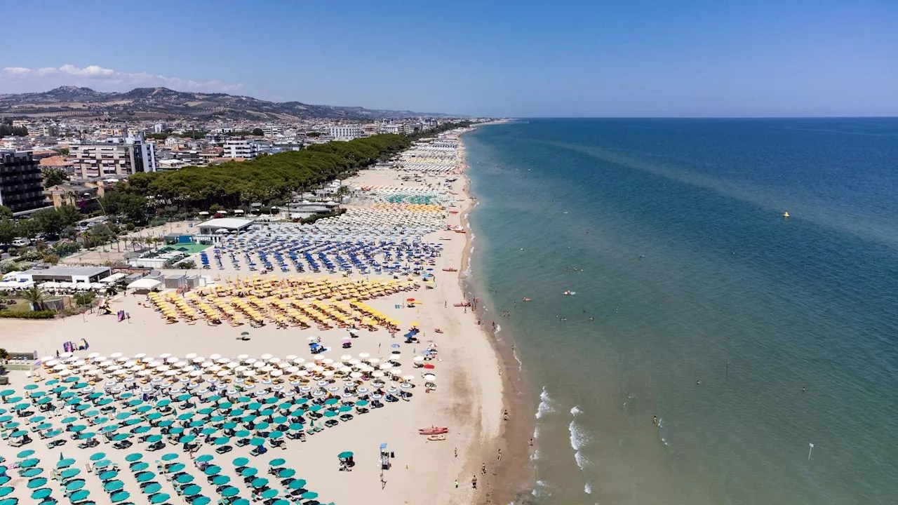 Urlauber aufgepasst! Kampf um Italiens Strandbäder eskaliert