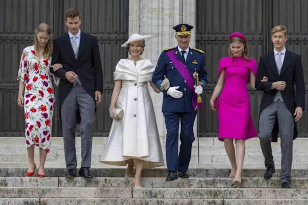 Koninklijke familie woont Te Deum bij op nationale feestdag