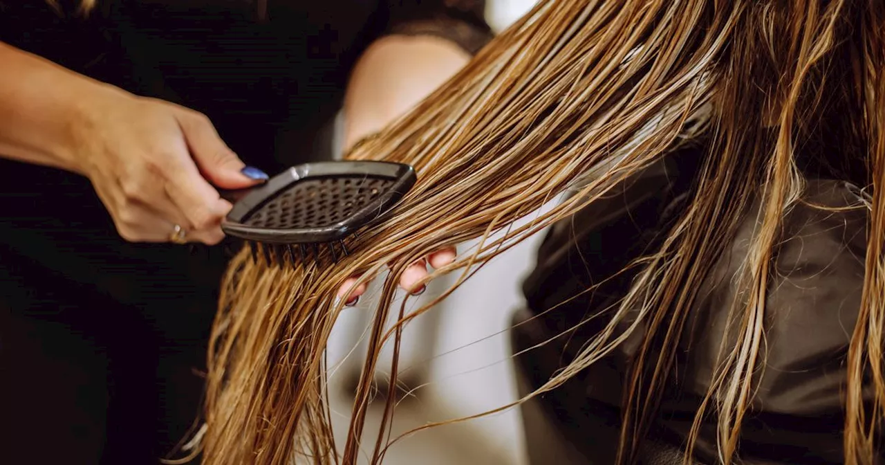 Shoppers say 'nothing compares' to budget hair mask that leaves locks 'salon fresh'