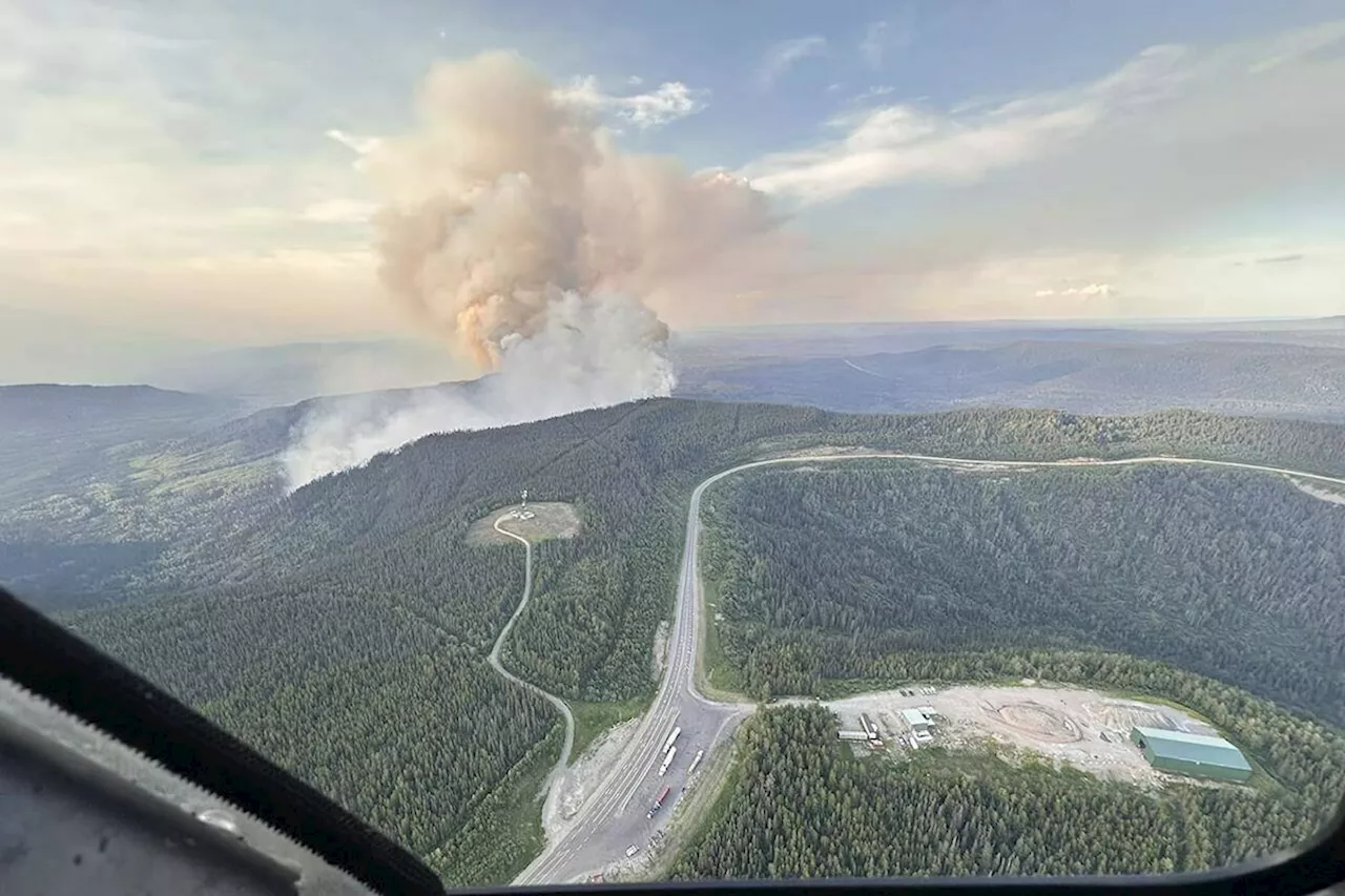 More evacuation orders in B.C. as heat wave aids lightning-triggered wildfires