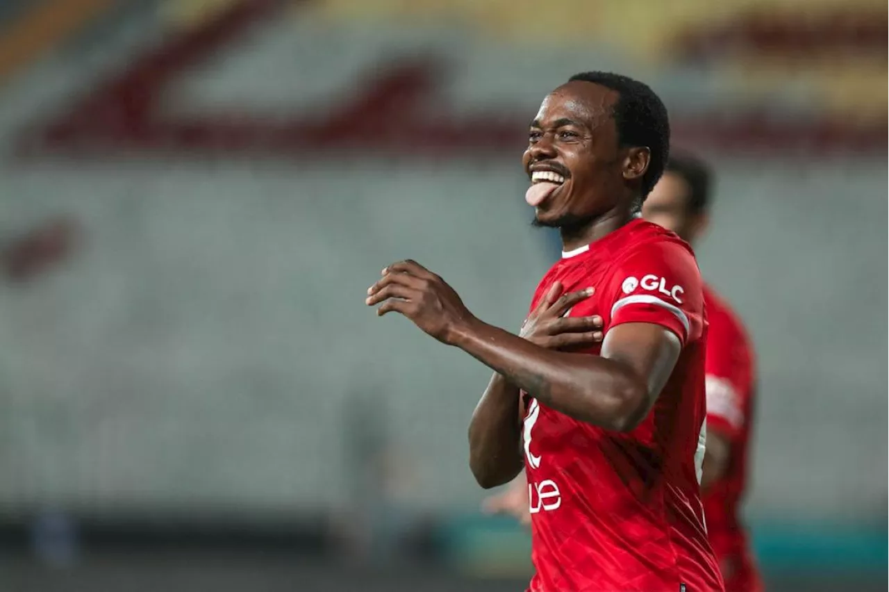 The latest PSL transfer rumours: Kaizer Chiefs told to improve bid for Percy Tau