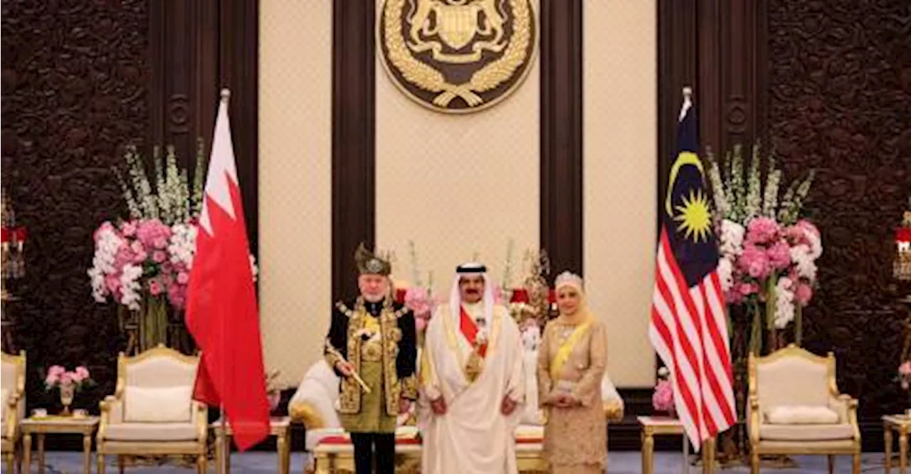 Bahrain ruler departs for home after attending Sultan Ibrahim’s Installation Ceremony