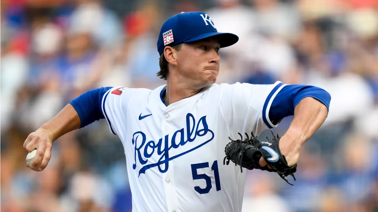 Singer throws seven shutout innings to lead Royals past White Sox