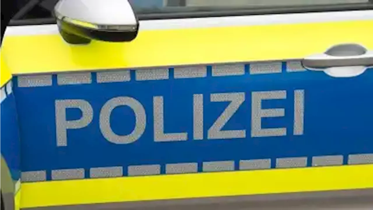 Kreis Diepholz: Polizei sucht Zeugen nach Unfall mit Boots-Gespann