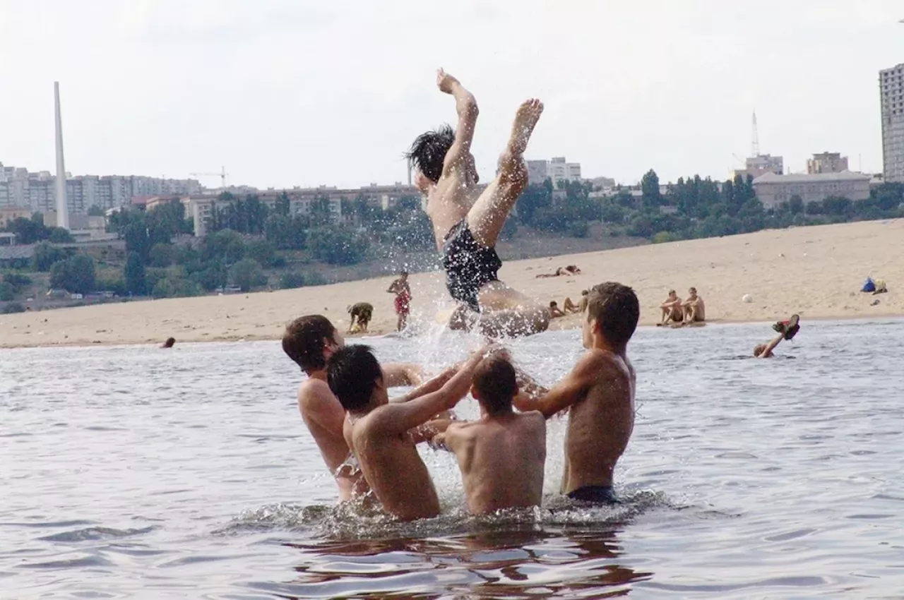 Врач Филева рассказала, как защититься от паразитов в водоемах