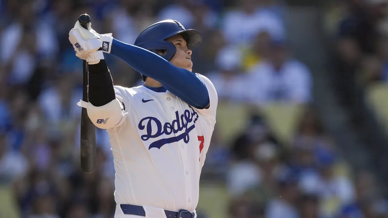 Ohtani hits 473-foot homer that clears bleachers at Dodger Stadium