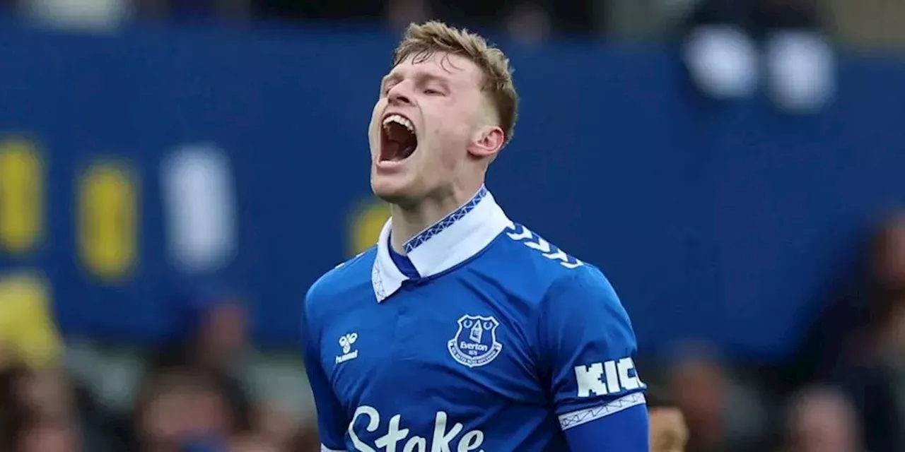 Everton Bertekad Persulit Upaya Man United Angkut Branthwaite