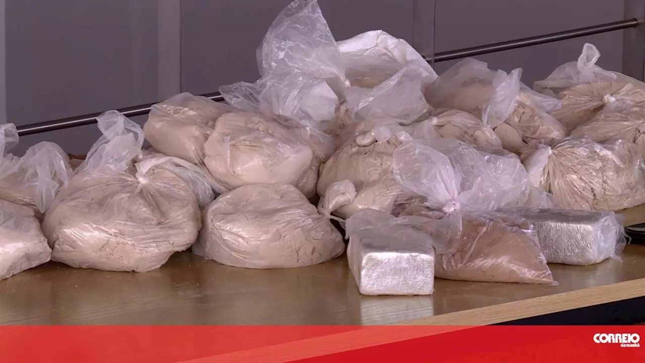 Mulher que viajava para Maputo intercetada em Luanda com dez quilos de cocaína