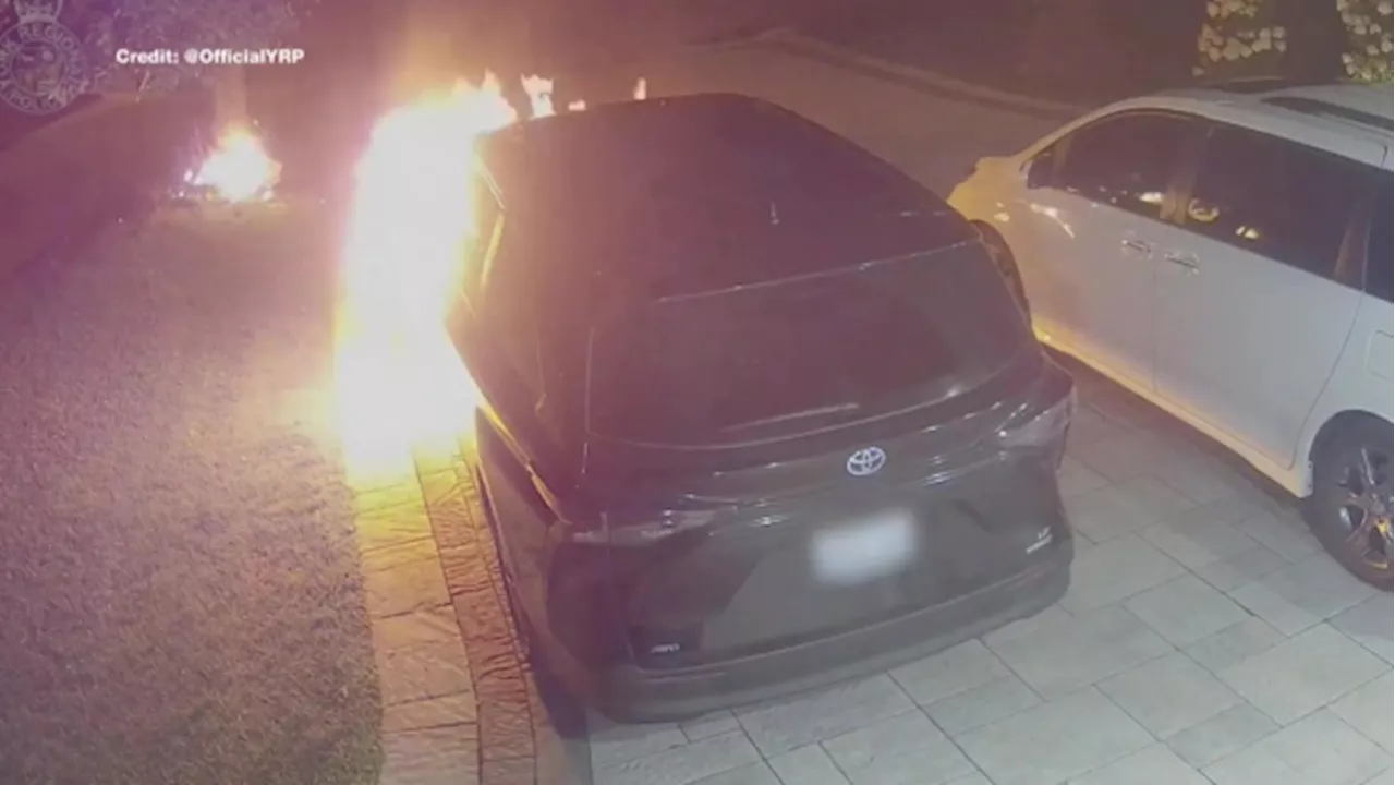 Markham house shot at, SUV in driveway set ablaze: police