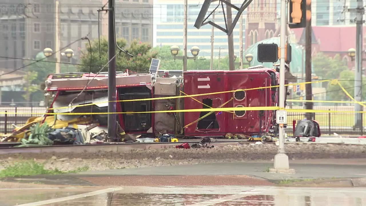 Fire engine crash damages DART tracks, affects service in Downtown Dallas