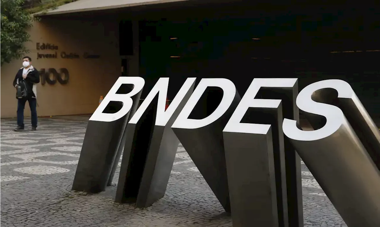 BNDES abre concurso com 150 vagas e salário de R$ 20,9 mil