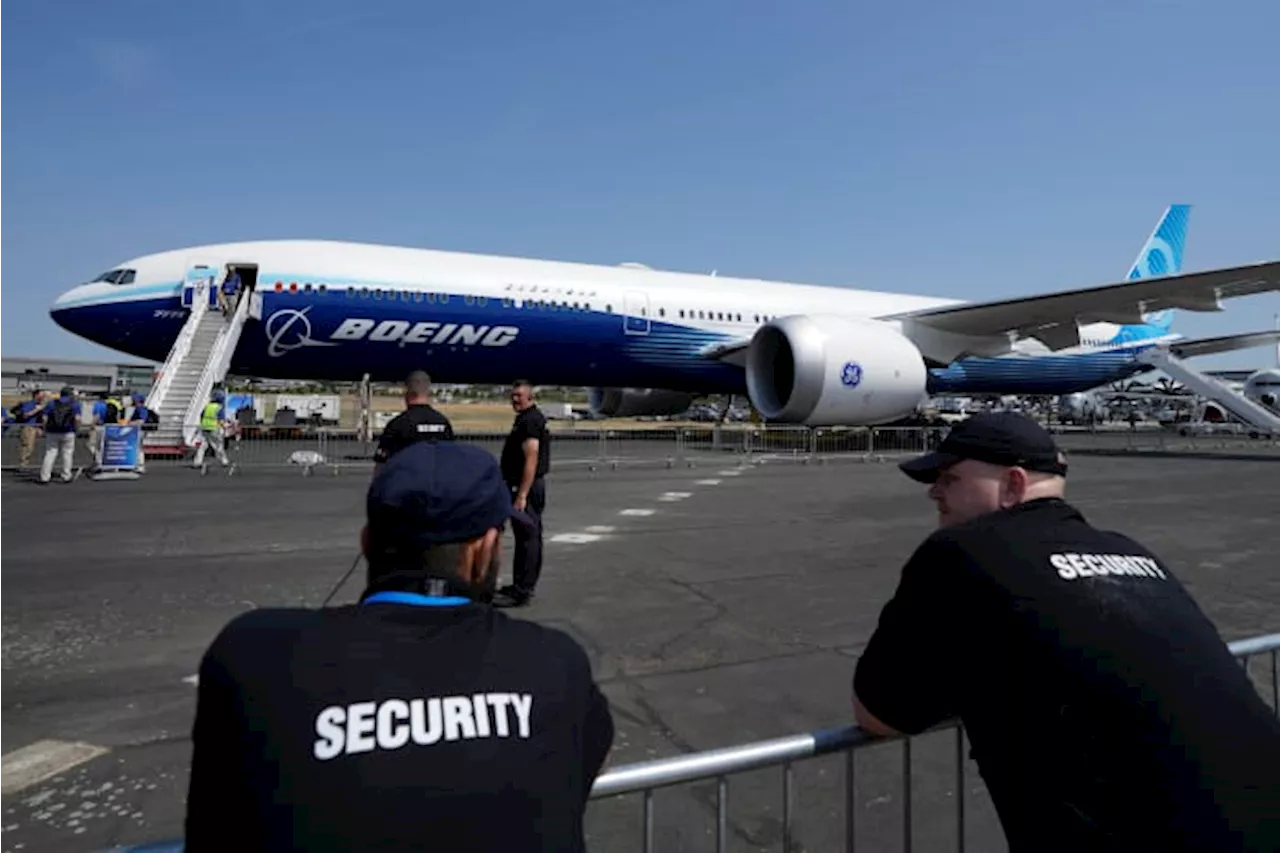 Troubled Boeing stays close to the ground at a major UK air show