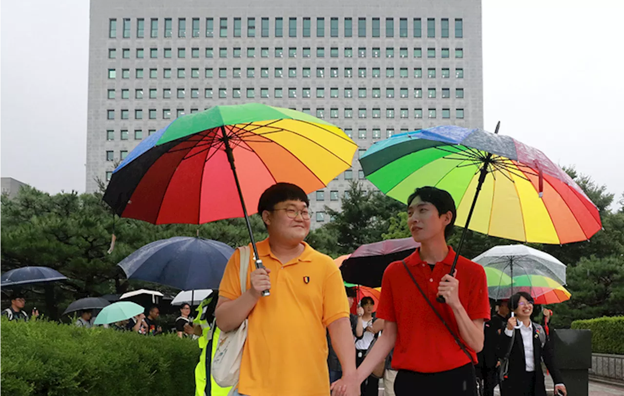 “가족결합의 변화, 적극 대응해야”…‘동성 배우자’ 피부양자 인정한 대법원 판결의 의미[플랫]