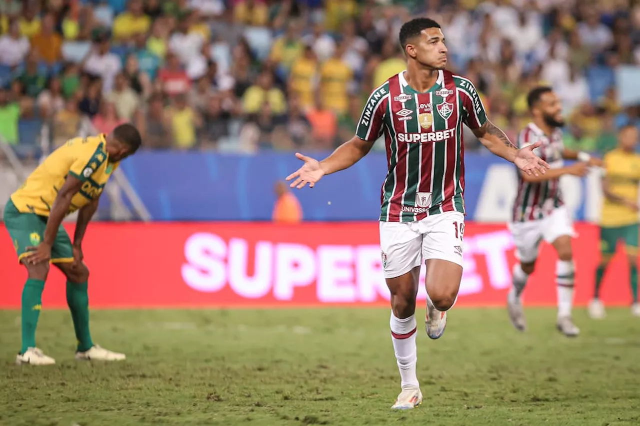 Na reestreia de Thiago Silva, Fluminense vence o Cuiabá e deixa a lanterna do Brasileirão