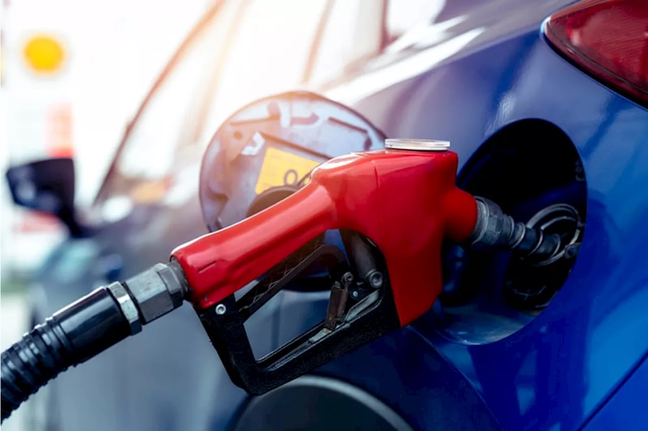 South African motorists could be paying up to R483 less to fill their tanks