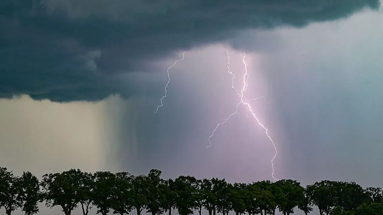 Rheinland-Pfalz & Saarland: Gewitter in Rheinland-Pfalz und im Saarland erwartet