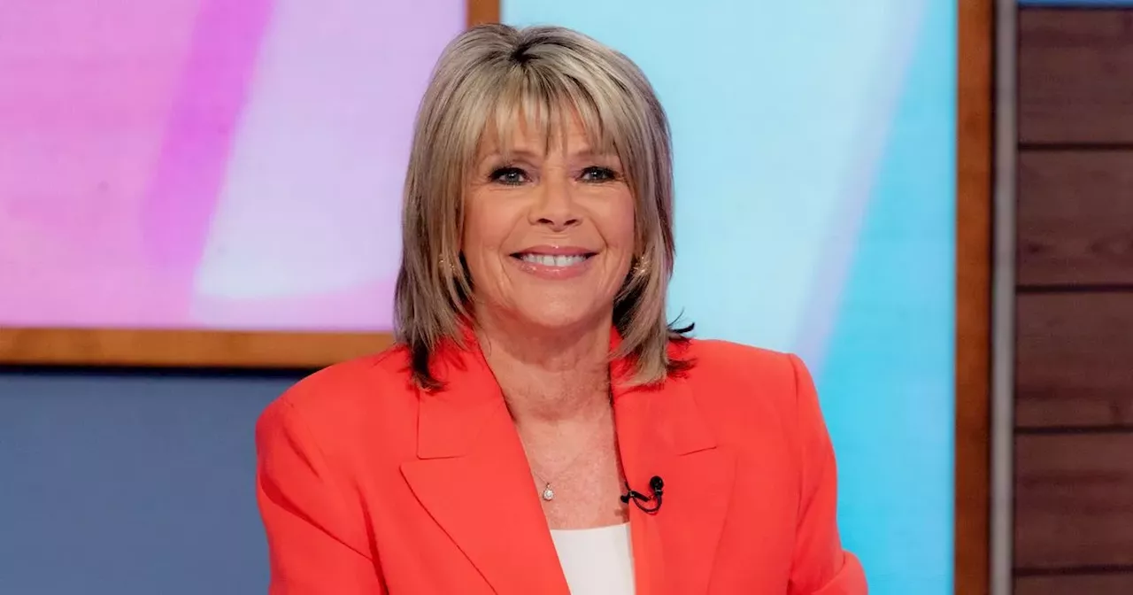 Ruth Langsford still wearing wedding ring despite split from Eamonn Holmes