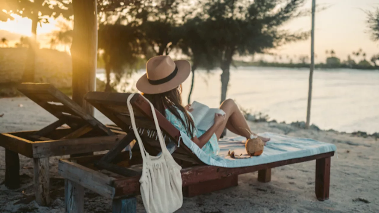 Lettino da spiaggia: consigli per una vacanza in salute