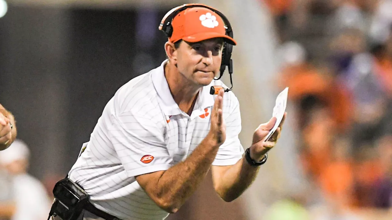 Clemson names Dabo Swinney's son assistant WRs coach