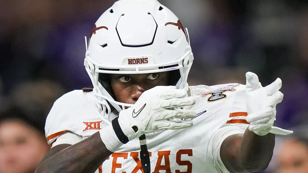 WATCH: Patrick Mahomes & Texas Longhorns WR Xavier Worthy Already Showing Chemistry