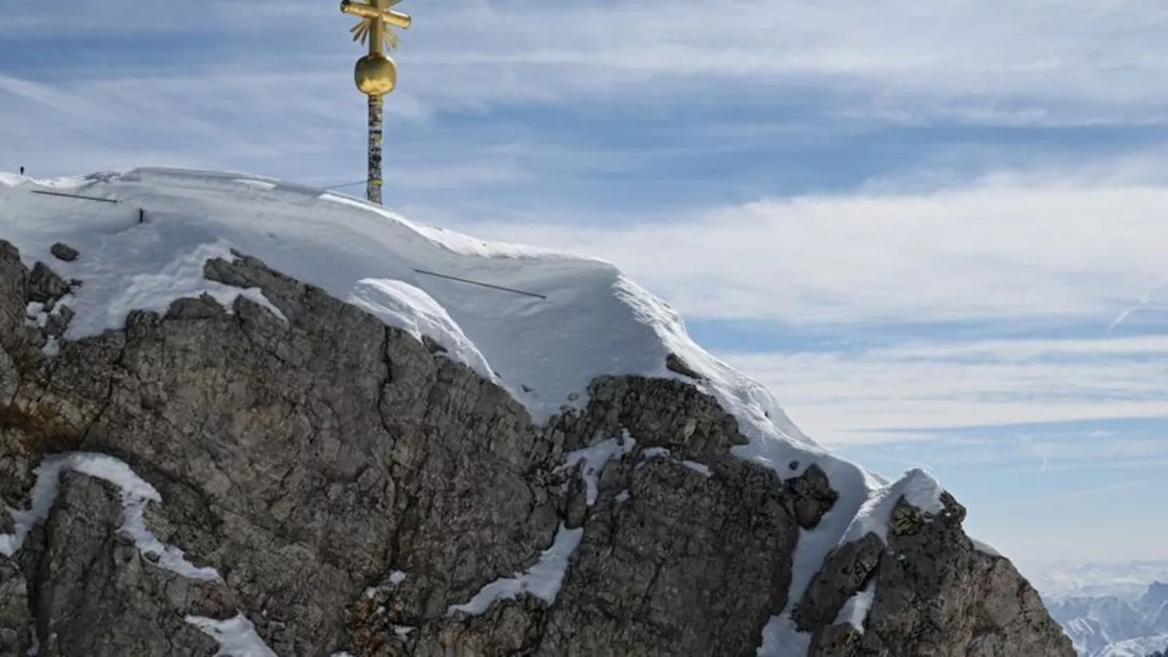 Tödliches Unwetter: Mann stirbt nach Blitzschlag auf Zugspitze