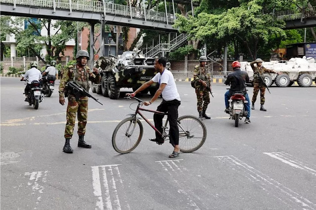 Pause in Bangladesh protests after top court scraps job quotas