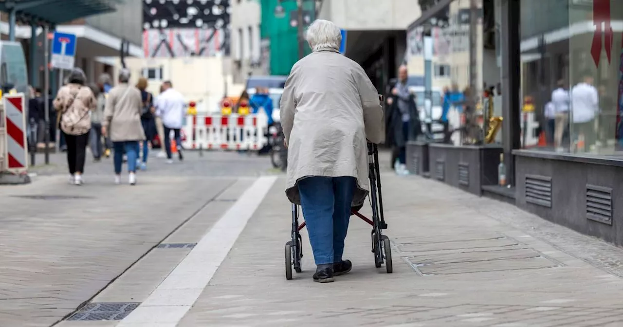 Unter 1.200 Euro Rente für jeden fünften lange Versicherten