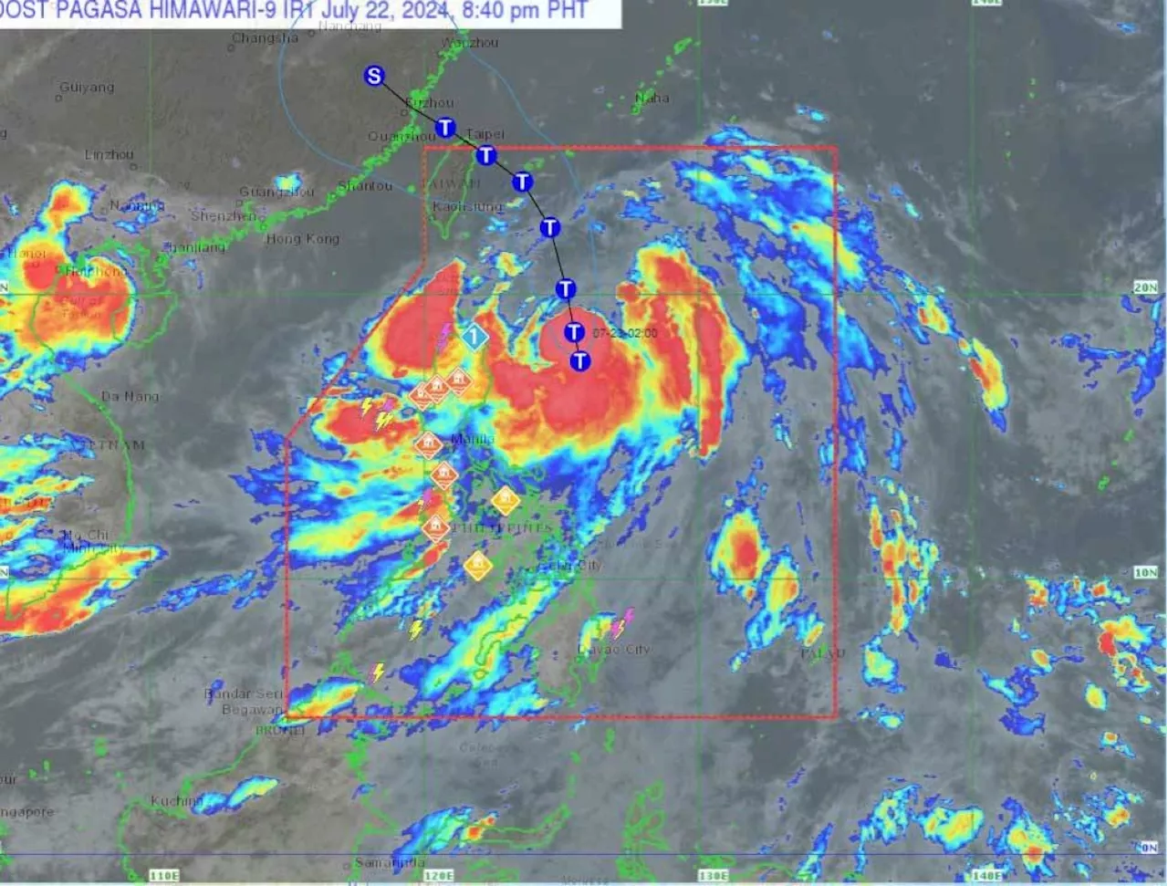 'Carina' intensifies into a typhoon